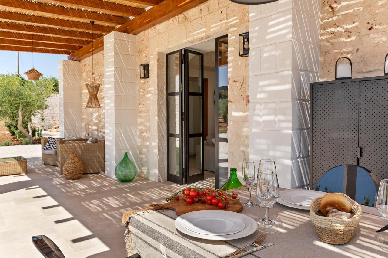 Vilaa Isa Beautiful Villa And Trullo In Ostuni Exterior photo